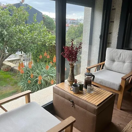 Leyla'nin Evi Alacati'daki Huzurlu Eviniz Villa Çeşme